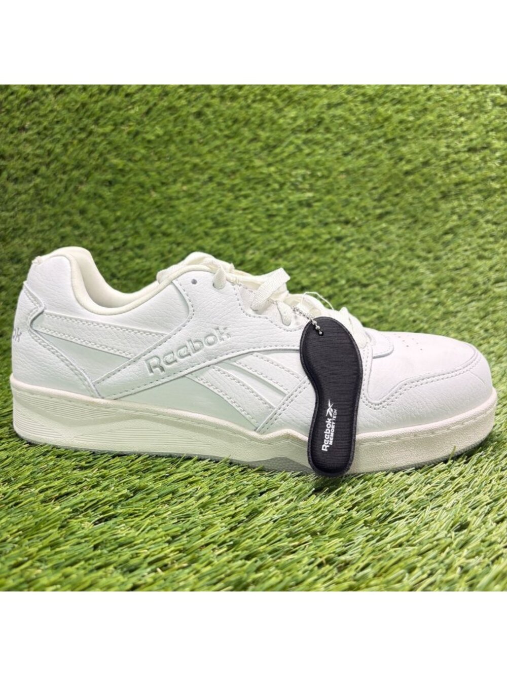 Reebok BB4500 Low Womens Size 9 White Leather Composite Toe Safety Work Shoes